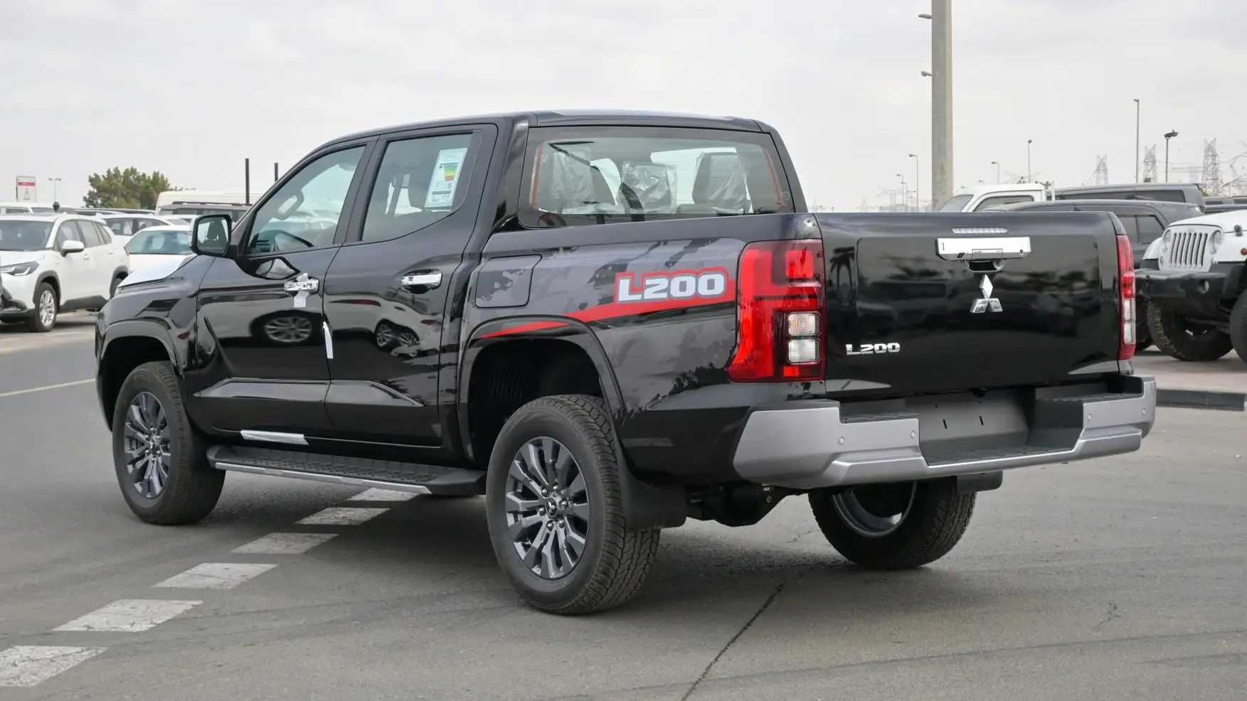 ميتسوبيشي L200 2024