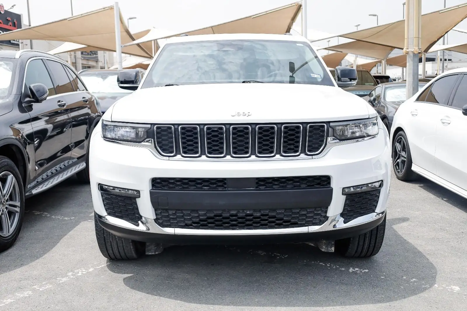 جيب شيروكي 2022