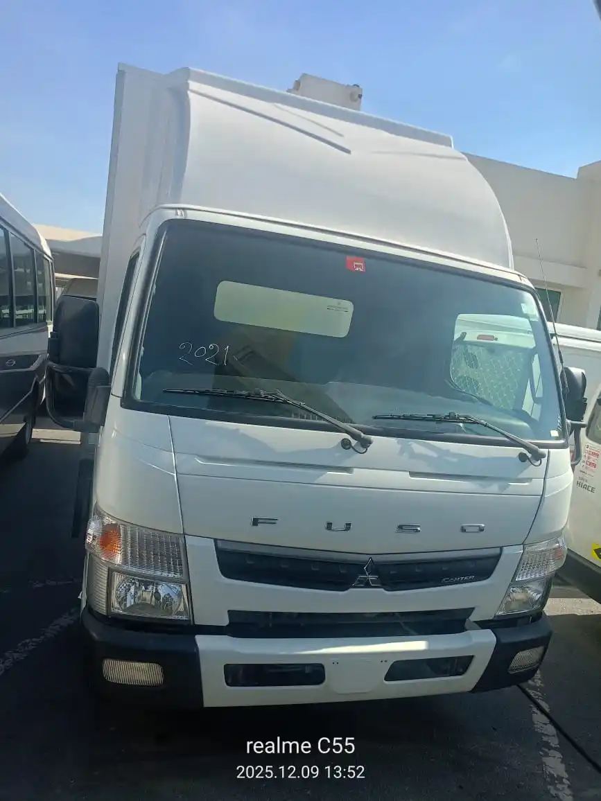 Mitsubishi Canter 2021