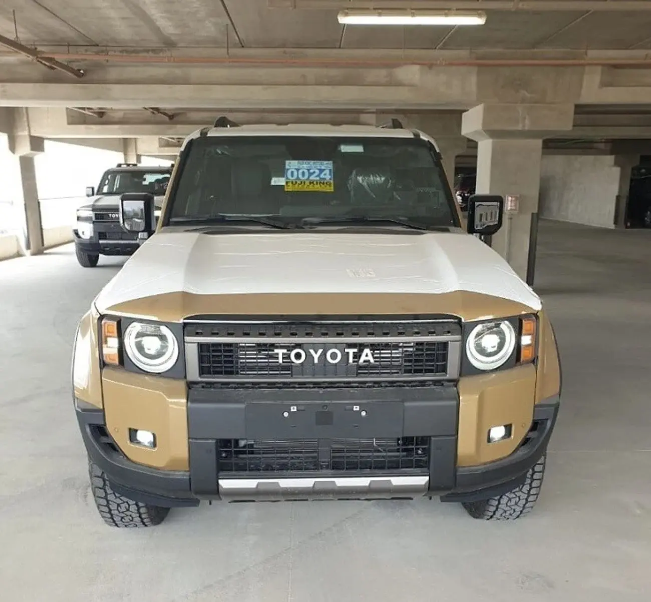 تويوتا برادو 2024 2.4L