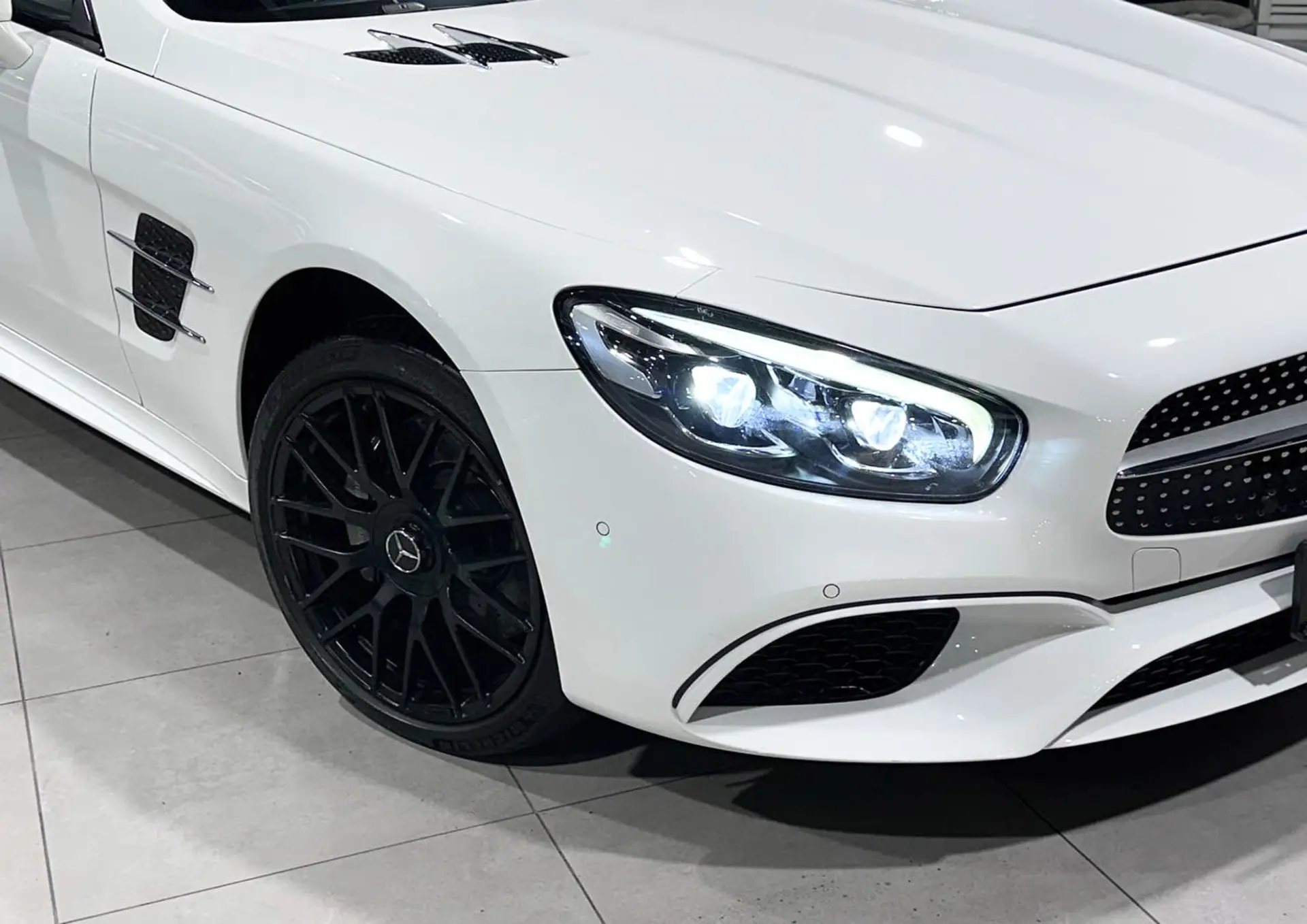 Mercedes Benz SL Class 2017 4.7L