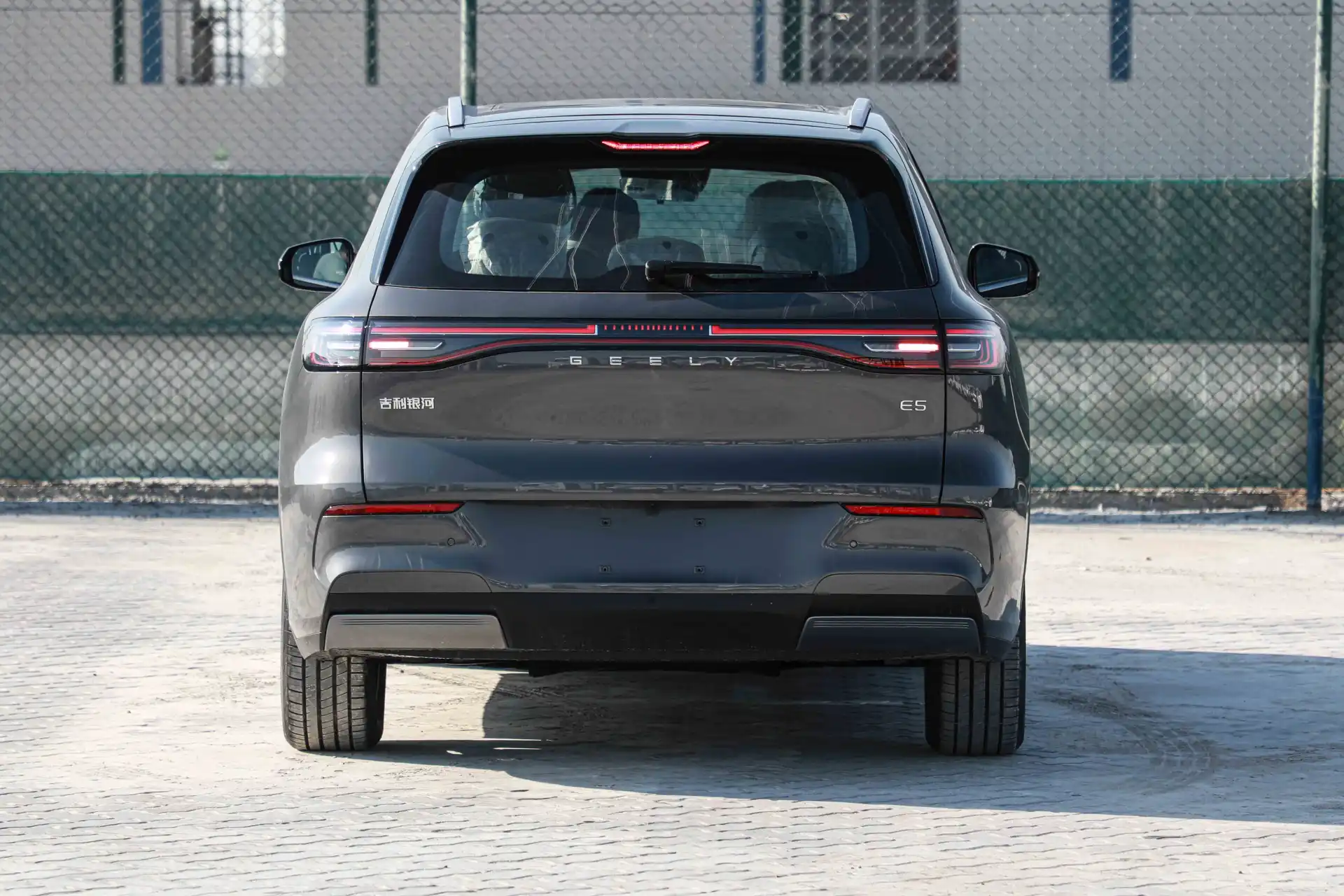 2026 Geely EX5 2024 السعر والعروض للبيع في الإمارات