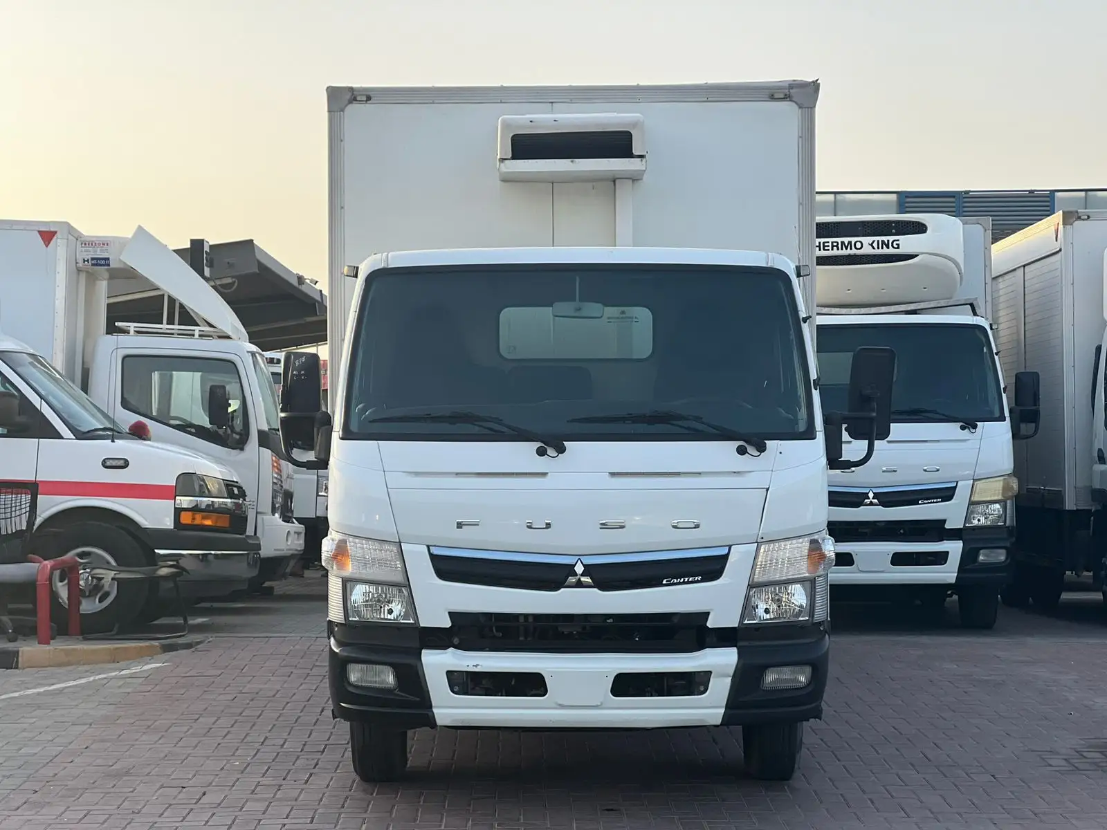 Mitsubishi Canter 2020