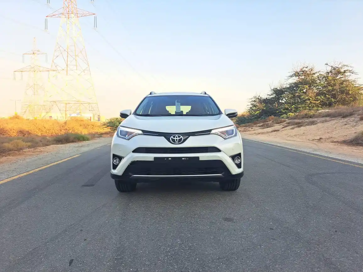Toyota RAV4 2017 2.4CC