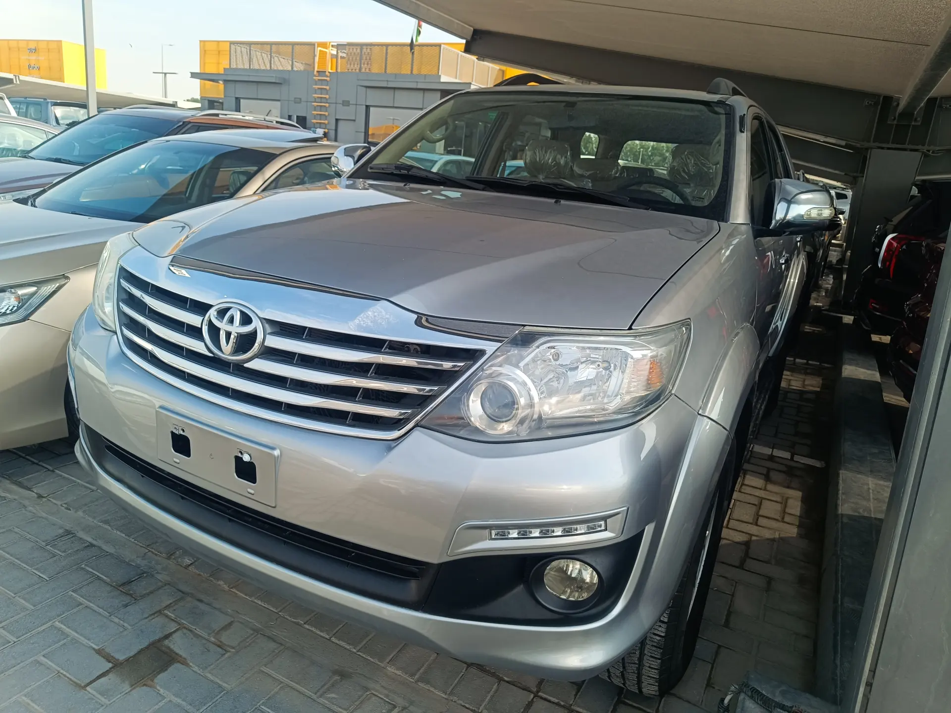 Toyota Fortuner 2015