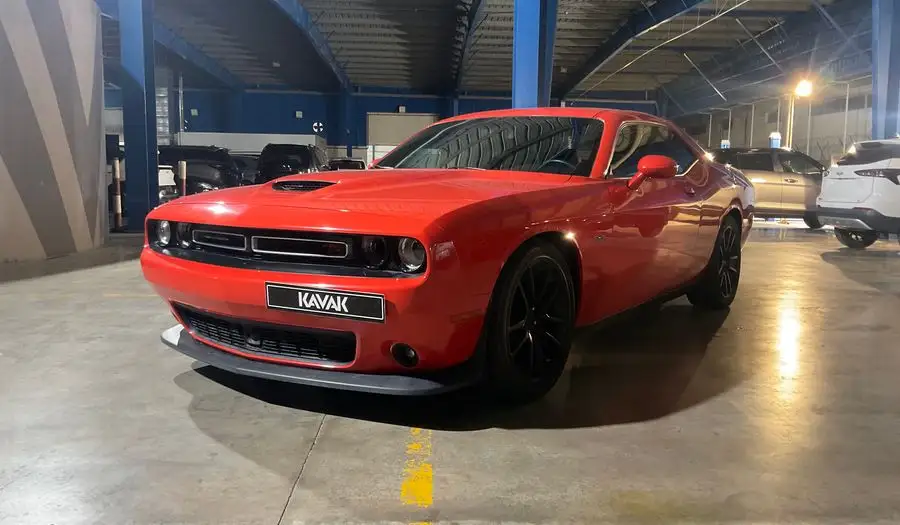Dodge Challenger 2023 5.7L