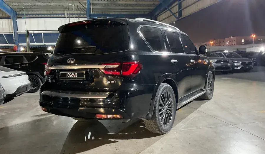 إنفينيتي QX80 2024 5.6L
