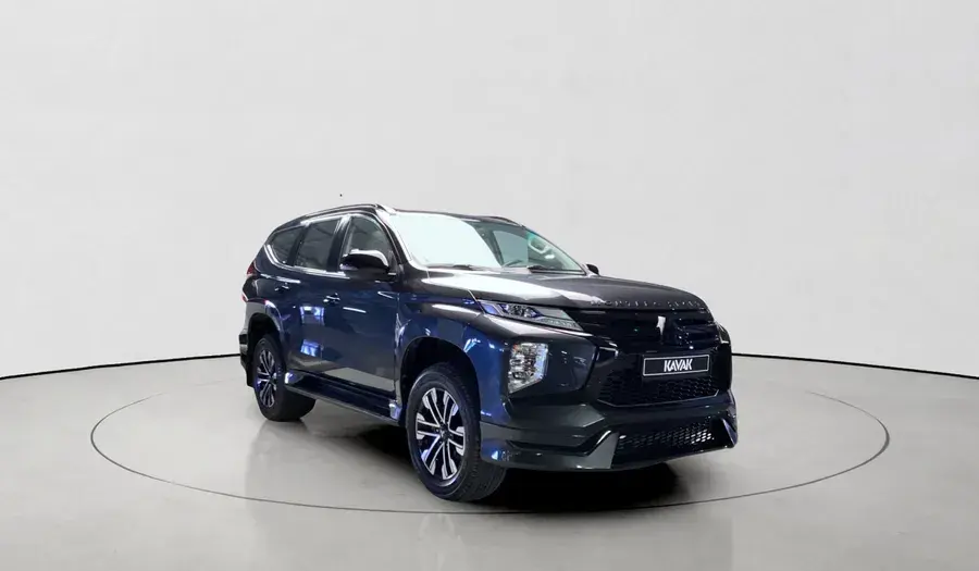 Mitsubishi Montero 2023