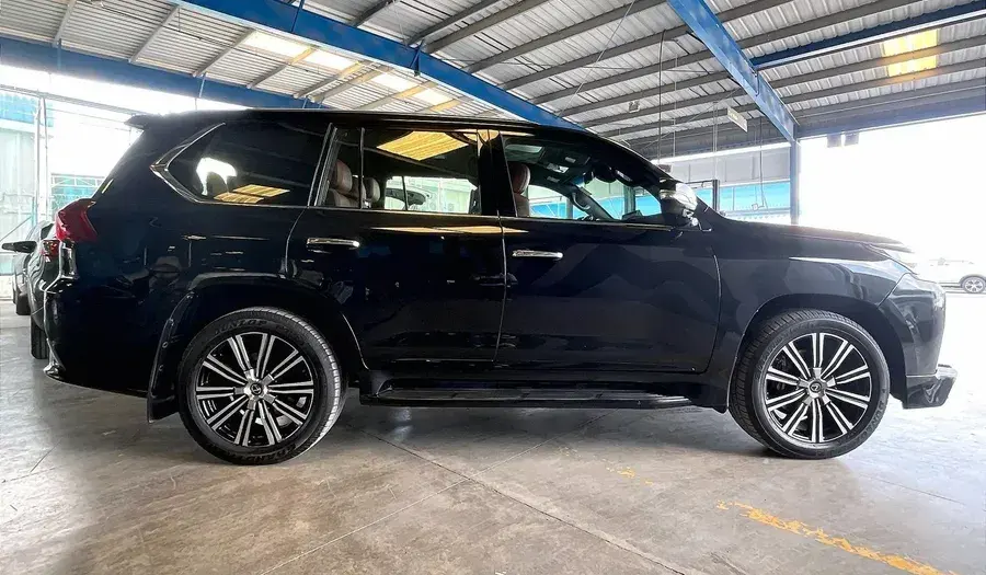 Lexus LX 2020 undefinedL