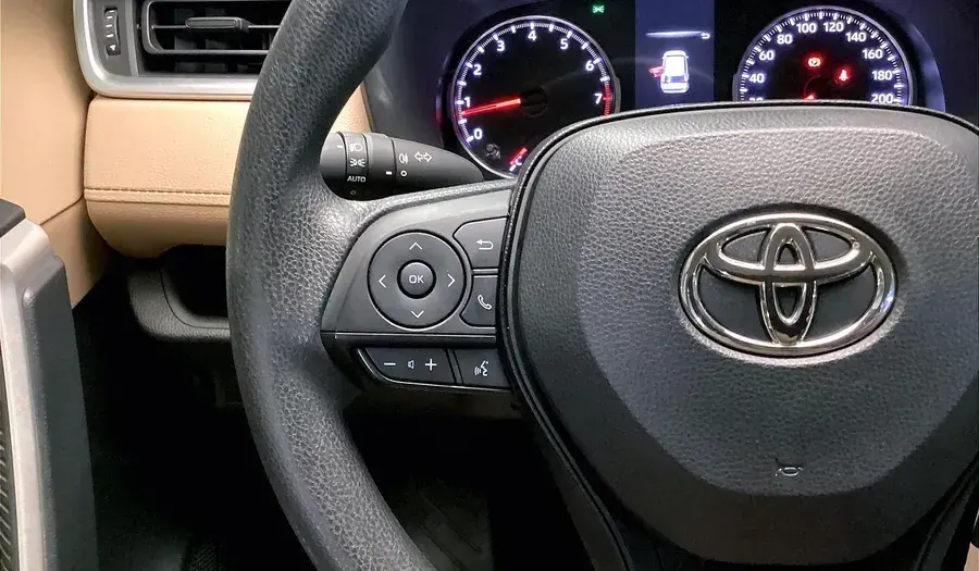 تويوتا راف ٤ 2024