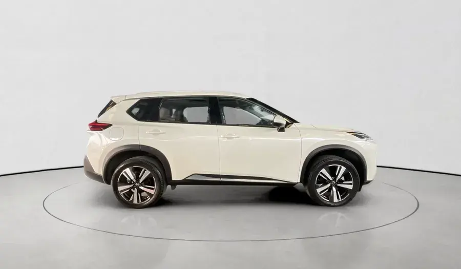 نيسان اكس تريل 2023 2.5L