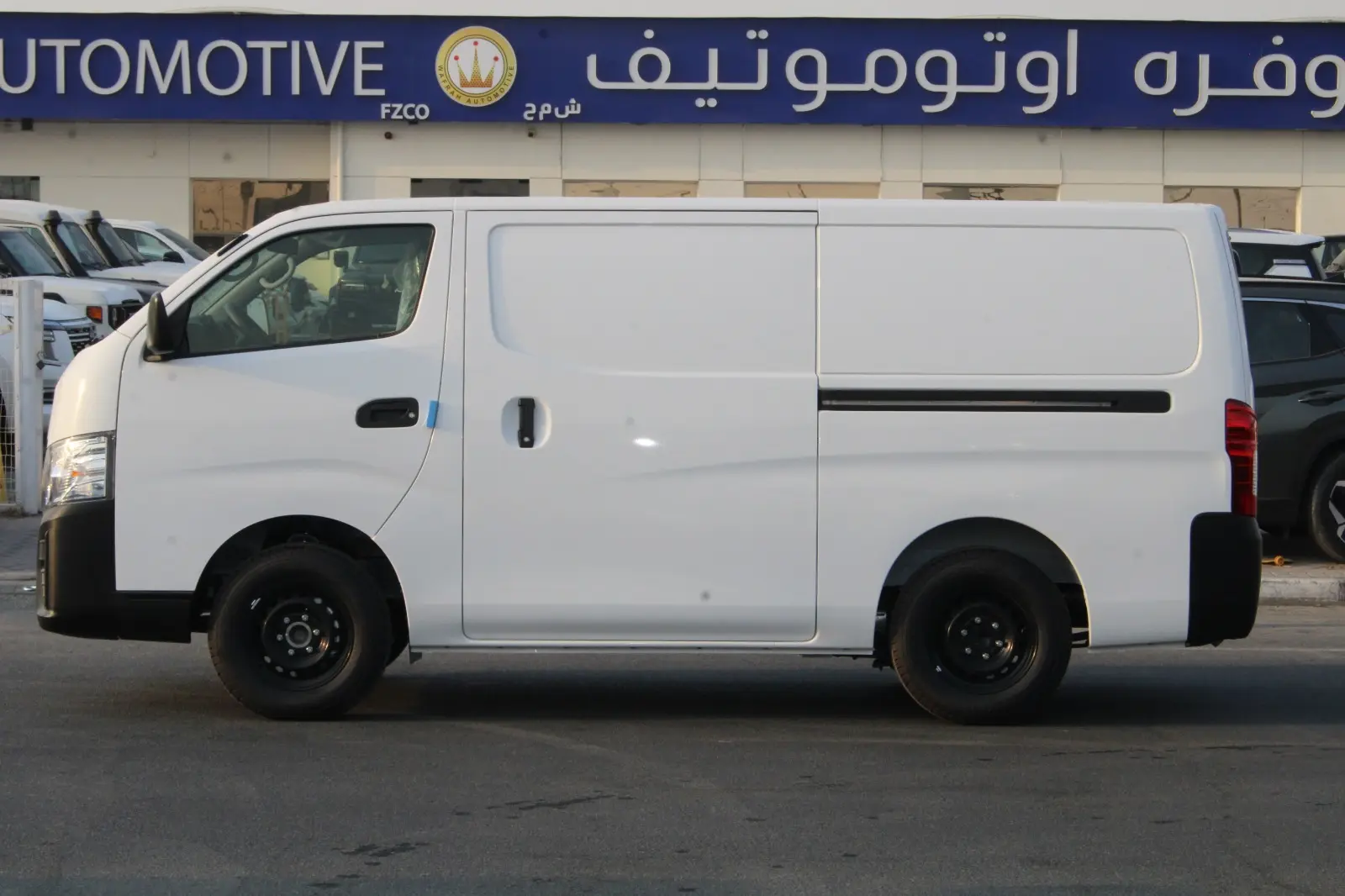 نيسان أورفان 2025 2.5L