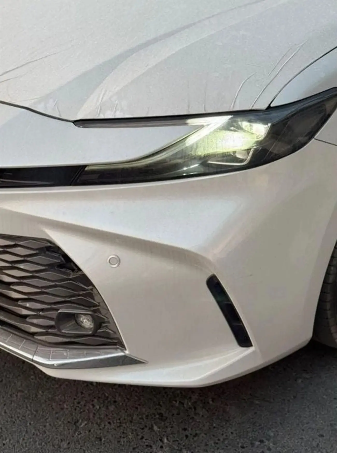 تويوتا Camry HEV 2025 2.5L