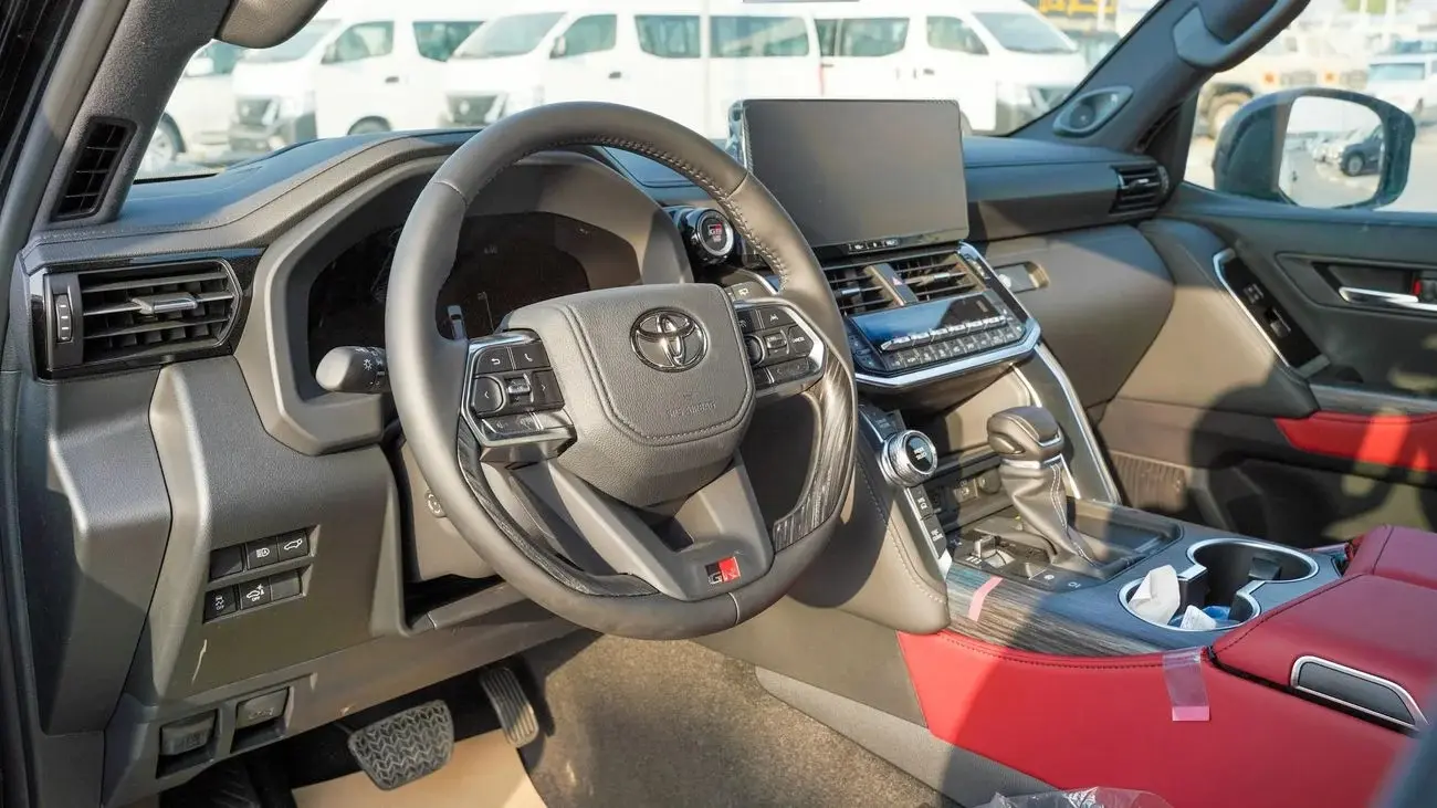 تويوتا لاند كروزر 2025 3.5L