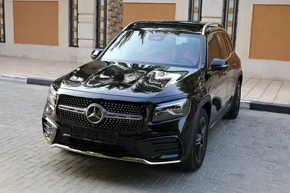 Mercedes Benz GLB Class 2025