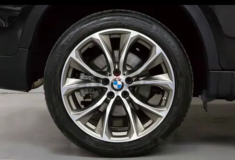 بي أم دبليو X6 2018 4.4T