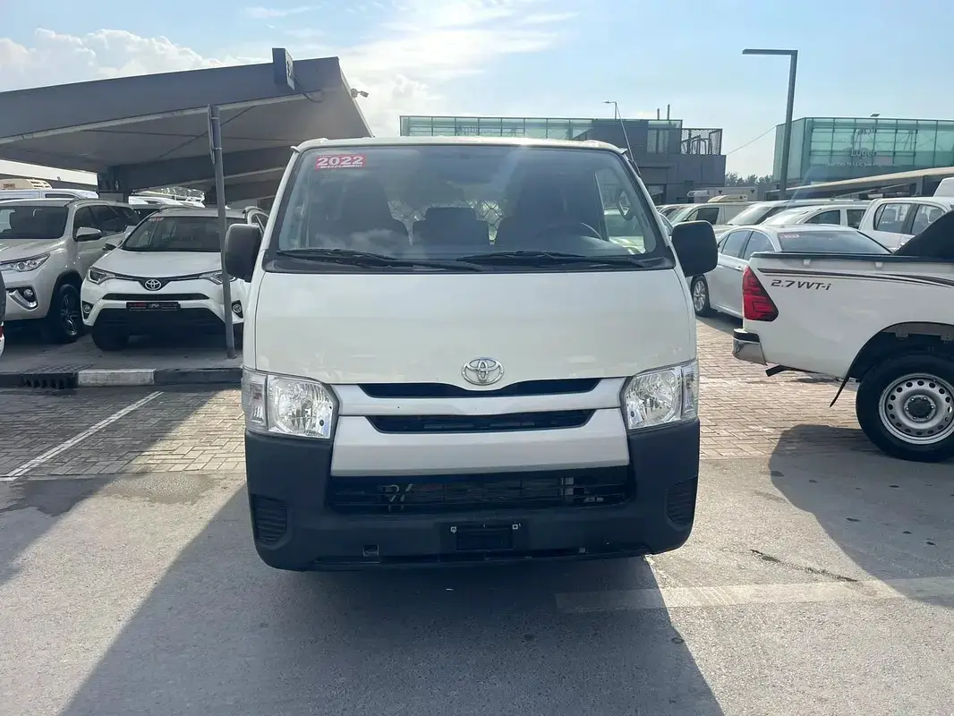 Toyota Hiace 2022 2.5L