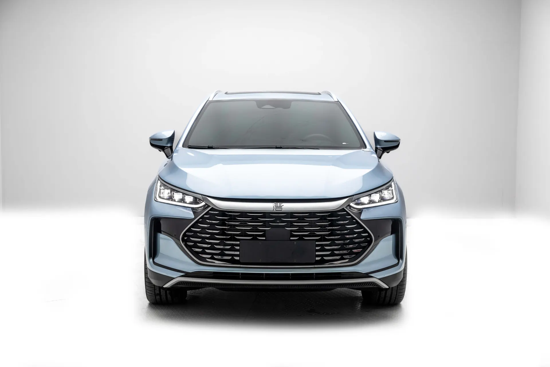 بي واي دي Tang EV 2023