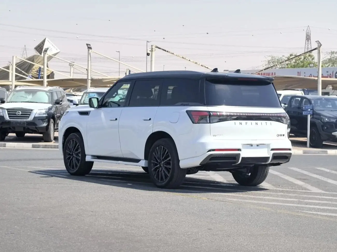 Infiniti QX80 2025 3.5L