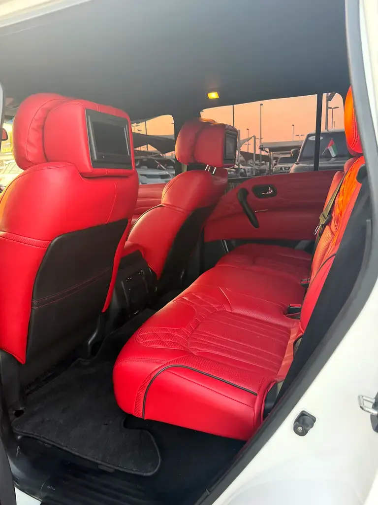 نيسان باترول 2011 5.6L