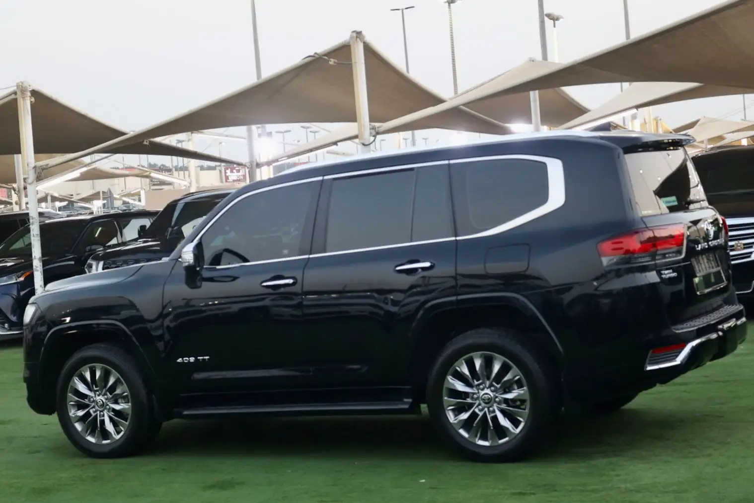 تويوتا لاند كروزر 2023