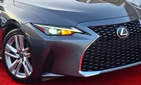 Lexus IS 2024 3L