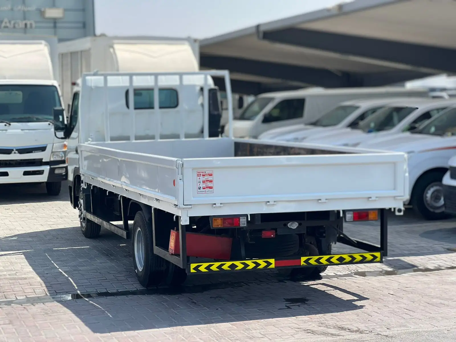 Mitsubishi Canter 2020