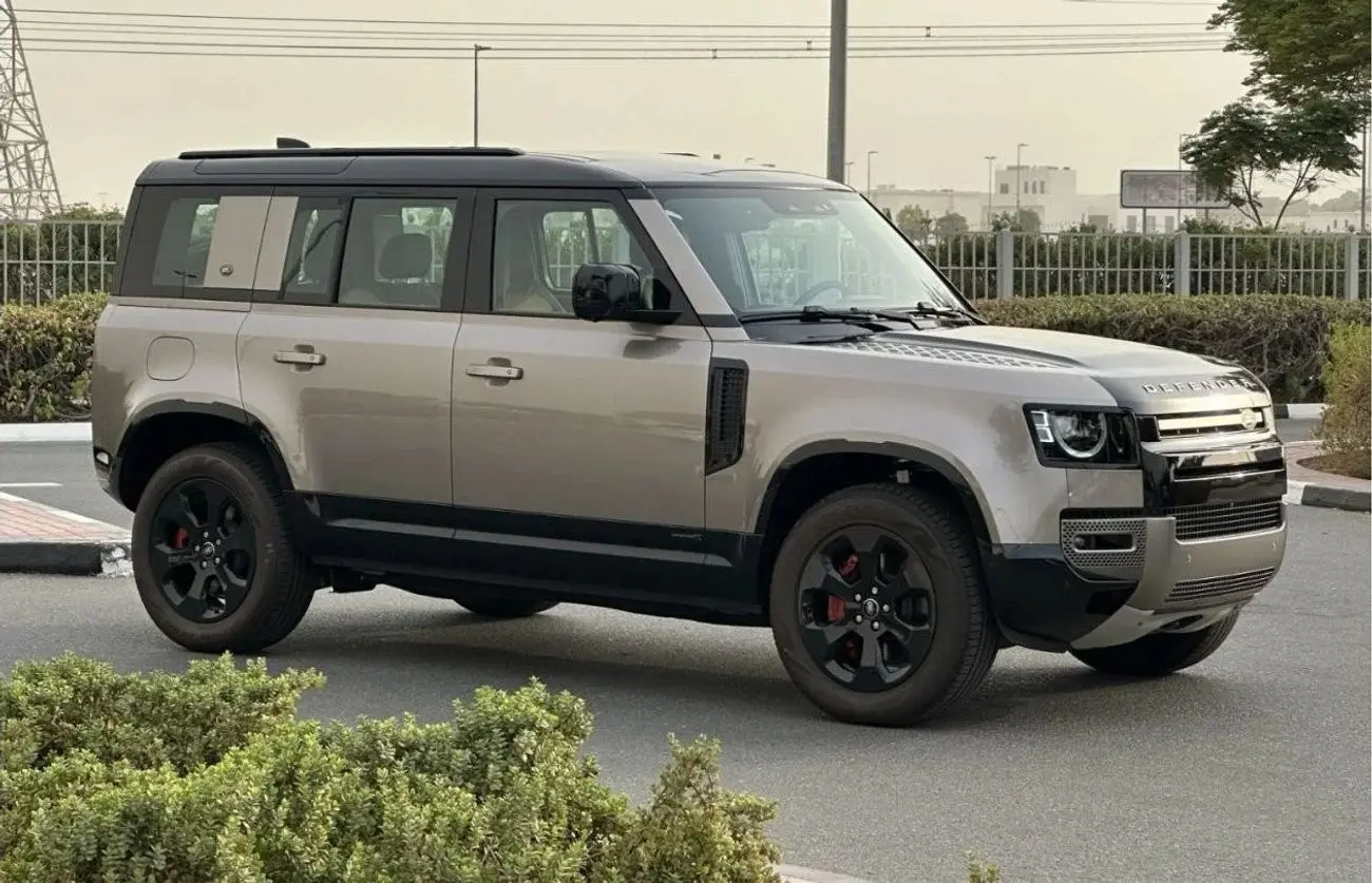 لاند روفر ديفندر 2023 3L