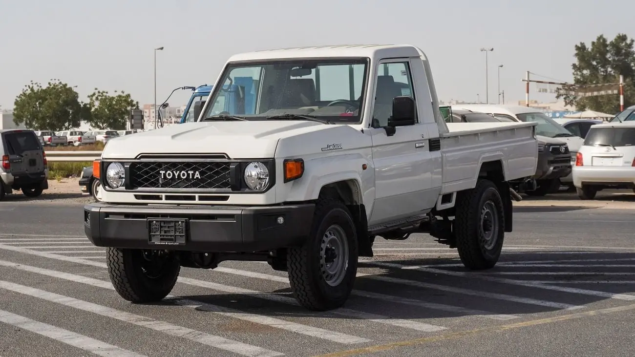 Toyota Land Cruiser Pick Up 2025 4L