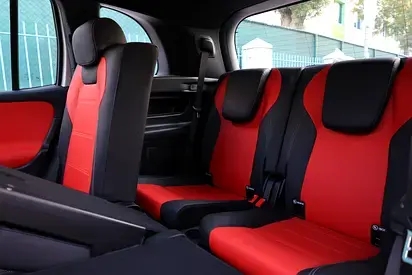 Mercedes Benz GLB Class 2025