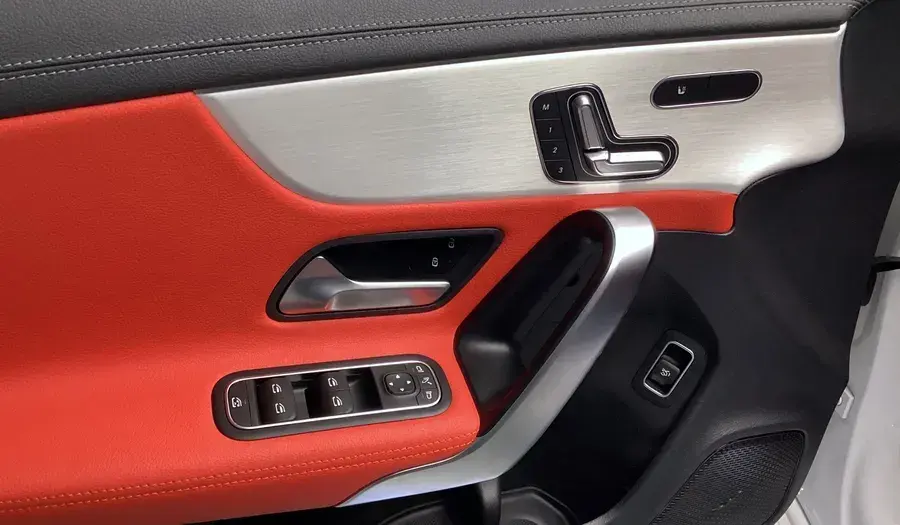 Mercedes Benz CLA Class 2025 2L