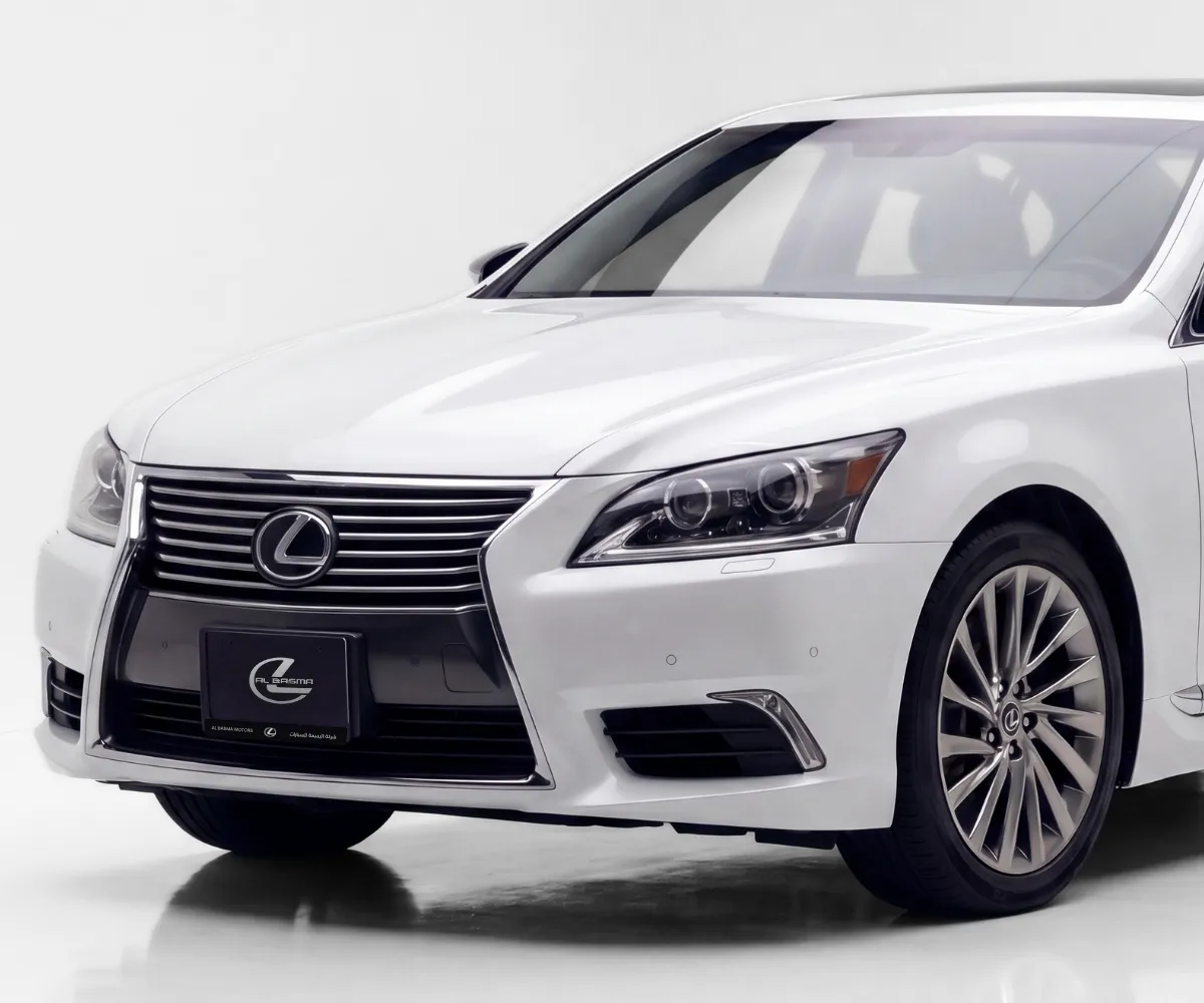 Lexus LS 2015