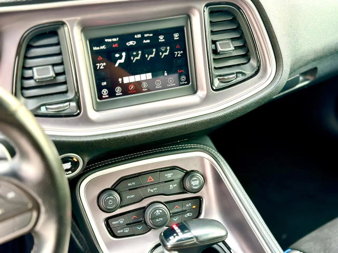 دودج تشالينجر 2022