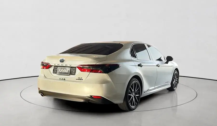 Toyota Camry 2024