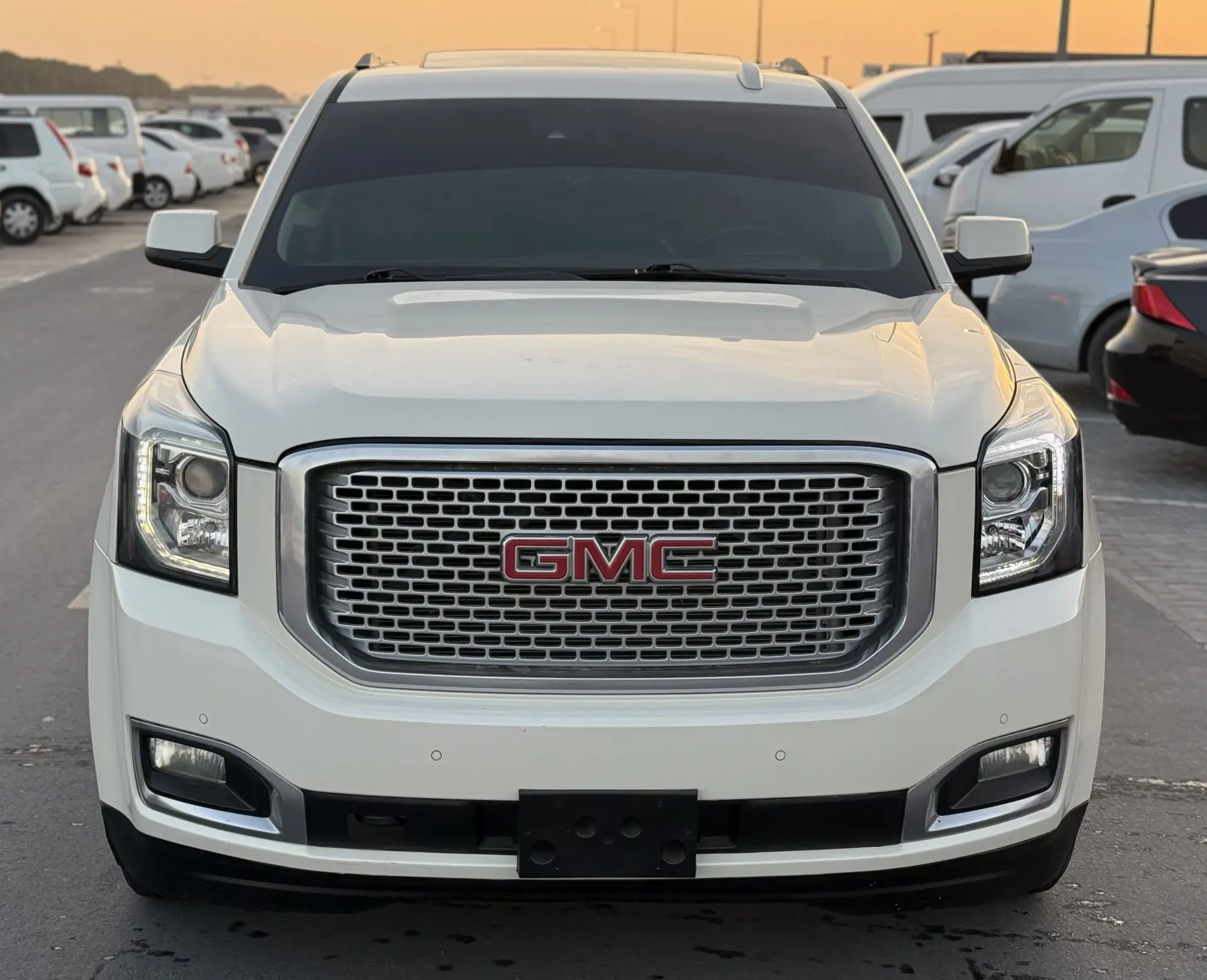 جي أم سي يوكون 2015 6.2L