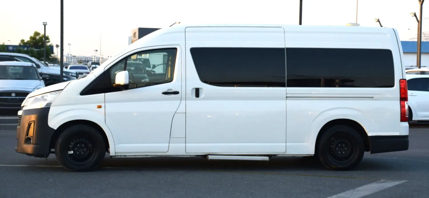 Toyota Hiace 2020 2.8L