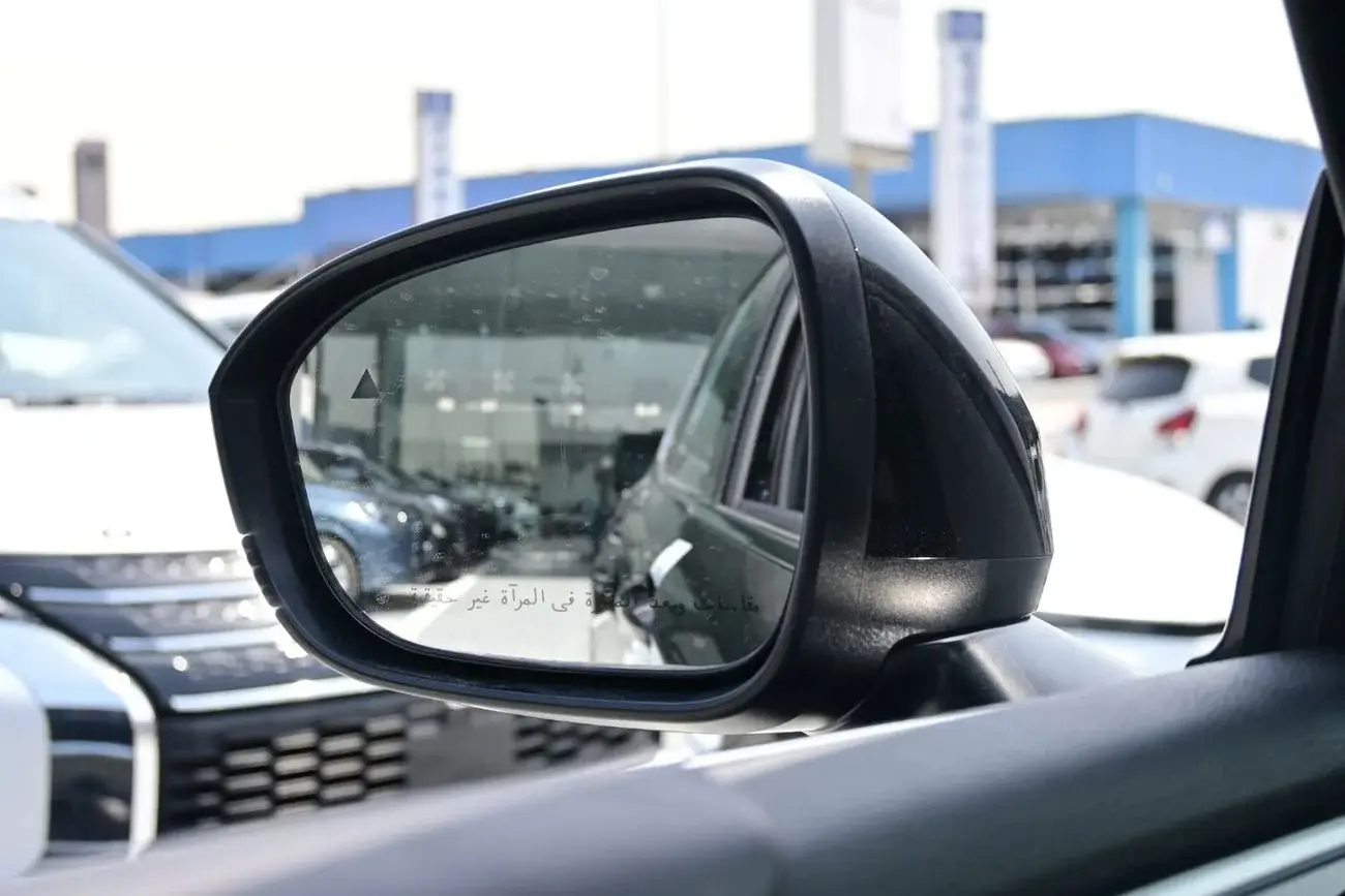 ميتسوبيشي آوتلاندر 2025 2.5L