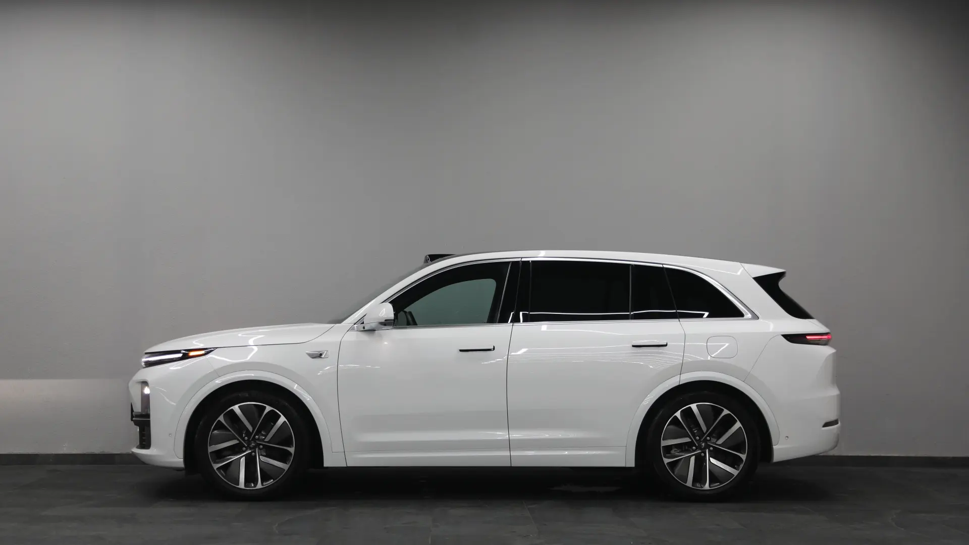 لي اوتو L7 2024 2L