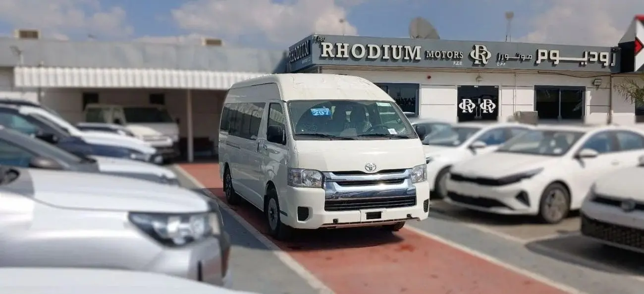 Toyota Hiace 2024 2.5L