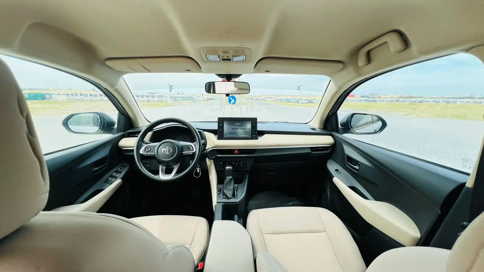 تويوتا يارس سيدان 2023 1500L