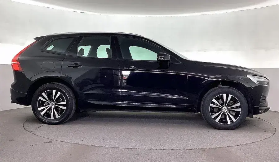 فولفو XC 60 2021