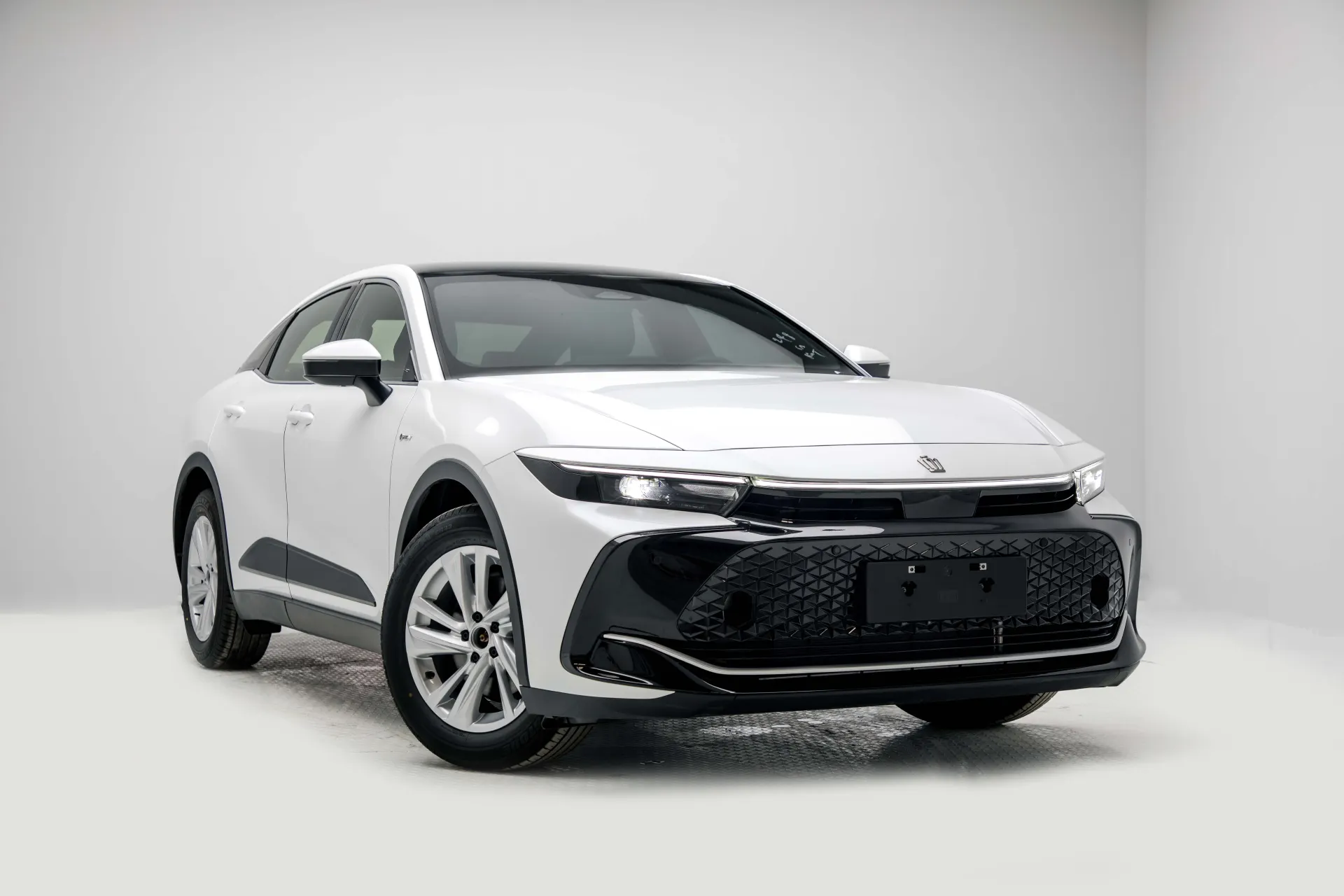 Toyota Crown 2026 2.5L