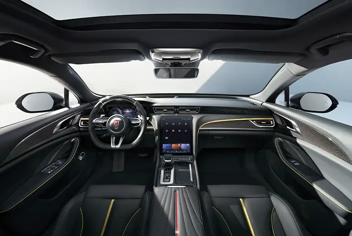 Top 6 MPVs to Buy in UAE for 2025