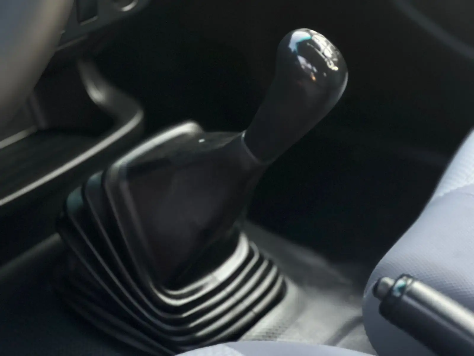 Mitsubishi L200 2019