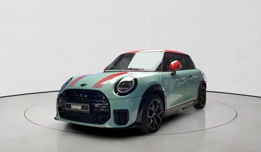 ميني كوبر 2025