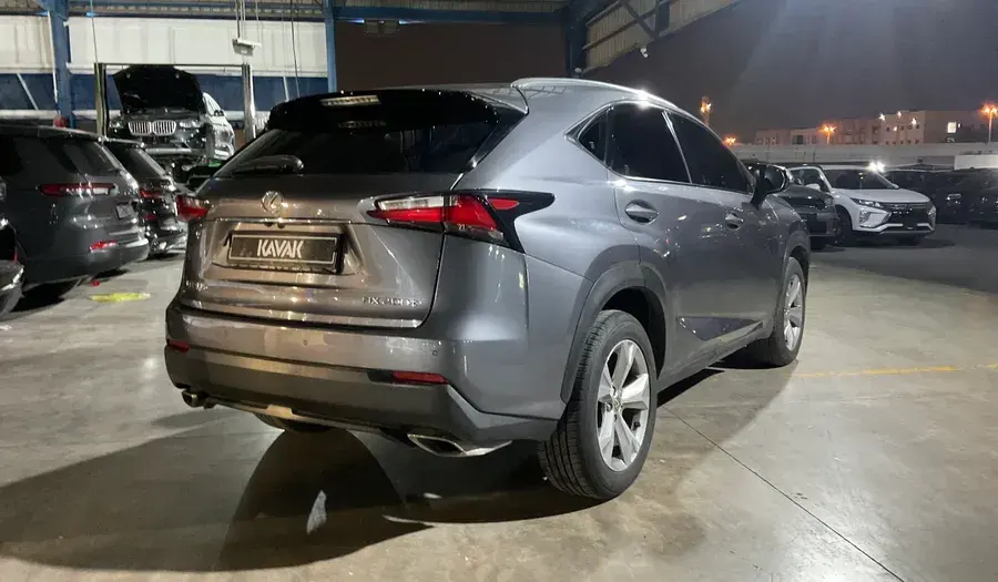 لكزس NX 2017 2.5L