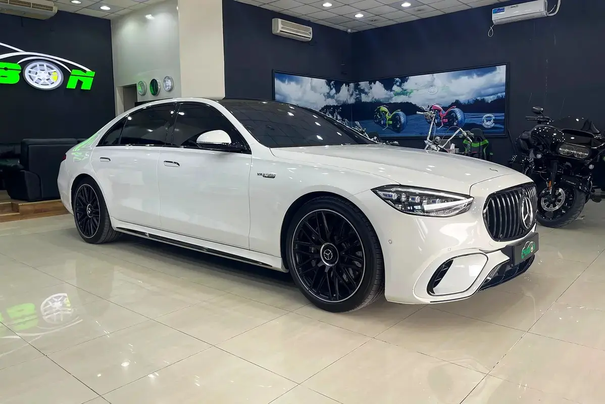 مرسيدس بنز S Class AMG 2024
