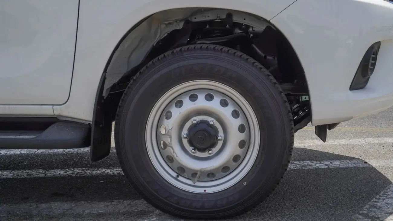 تويوتا هيلوكس 2025 2.4L