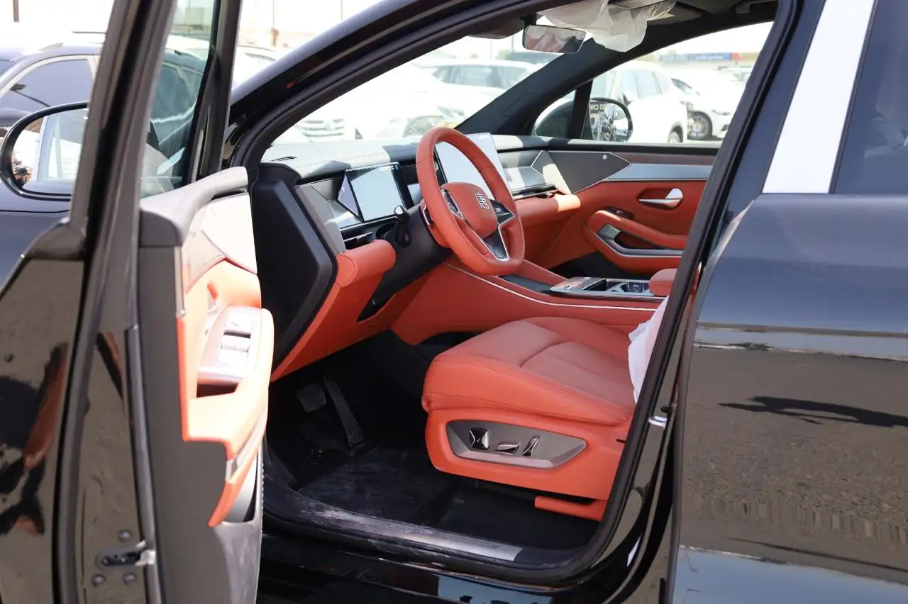 بي واي دي Tang EV 2025 undefinedL