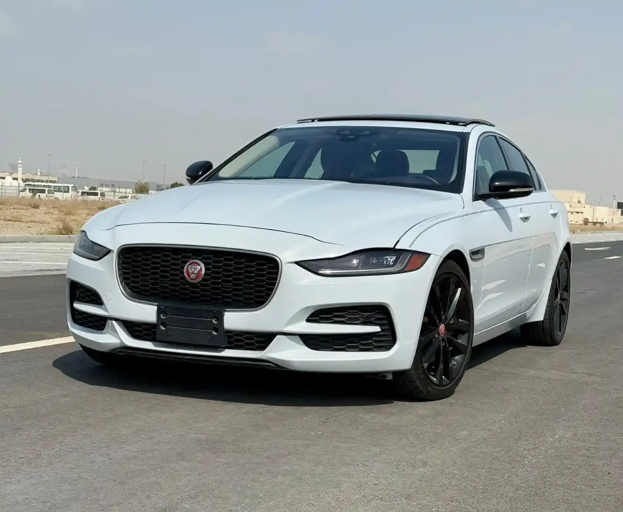 Jaguar XE 2020